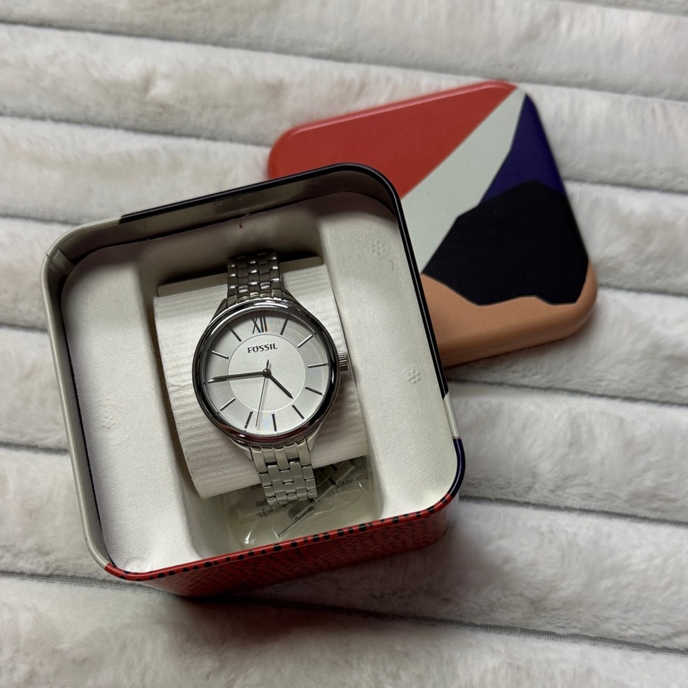 Fossil Classic Silver Watch